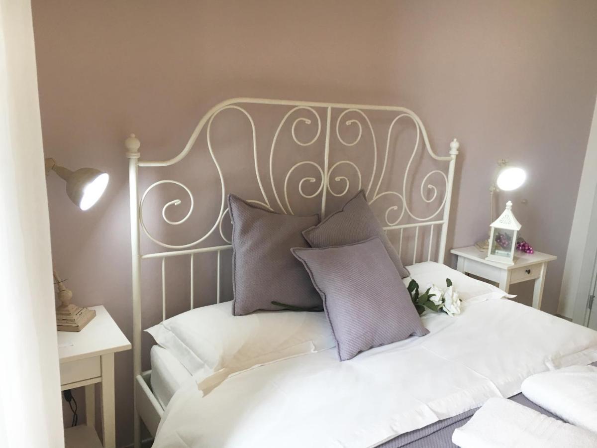 Luce Del Barocco Bed & Breakfast *